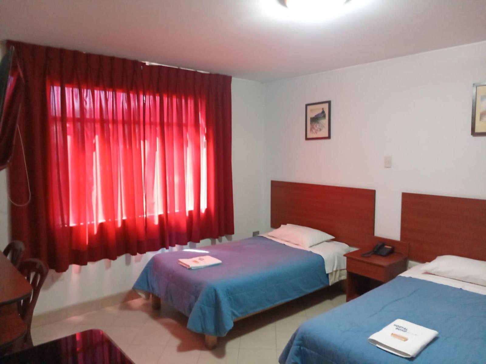 Hostal Bond Huaraz  Exterior photo